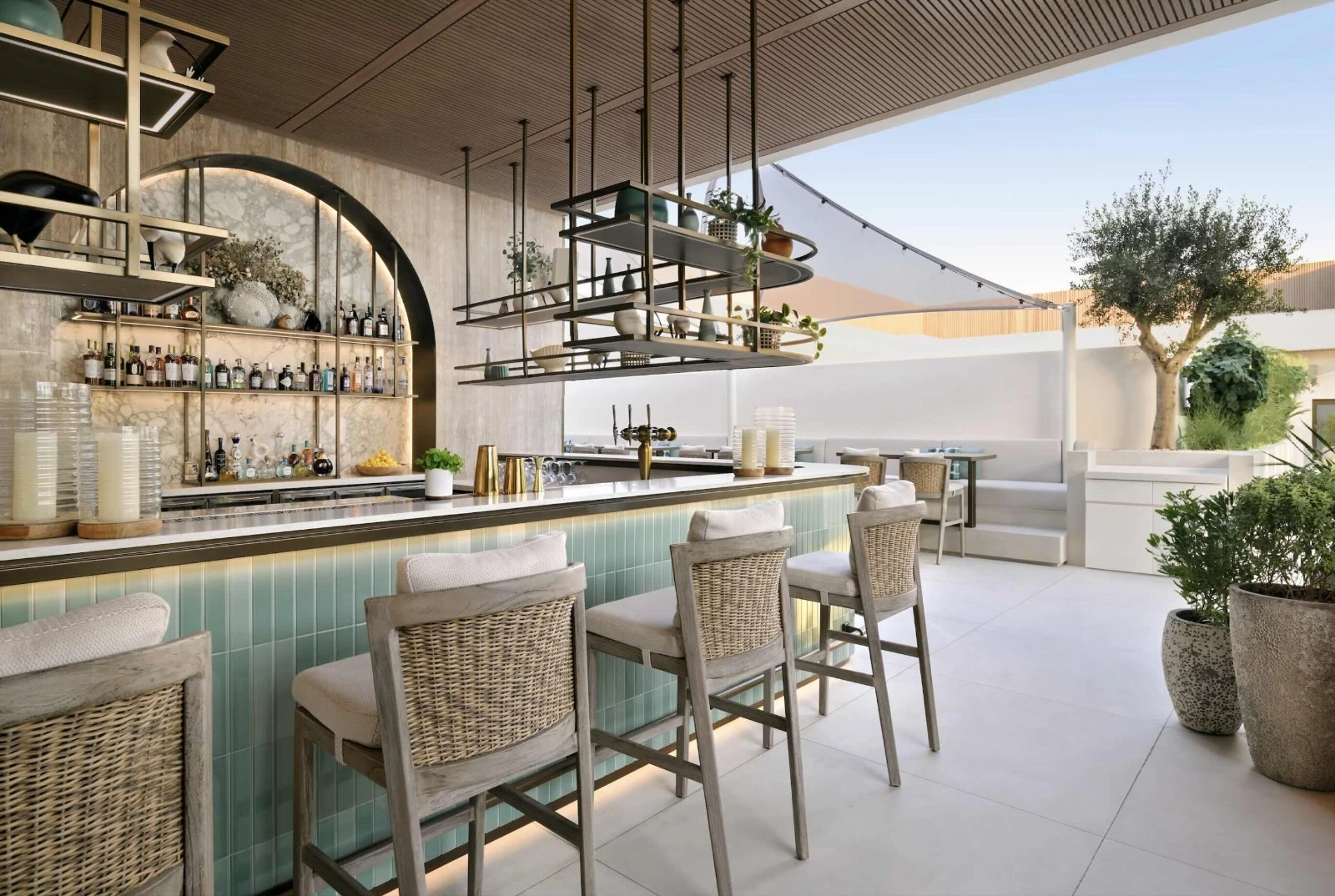 explore outdoor furniture